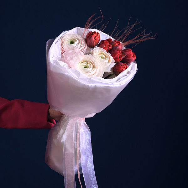 Купить Букет «Без лишних слов» в  с бесплатной доставкой: цена, фото, описание